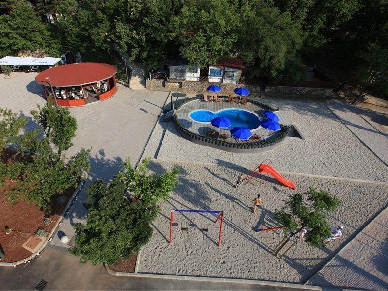 Apartments & Rooms Club Vala Selce Zewnętrze zdjęcie